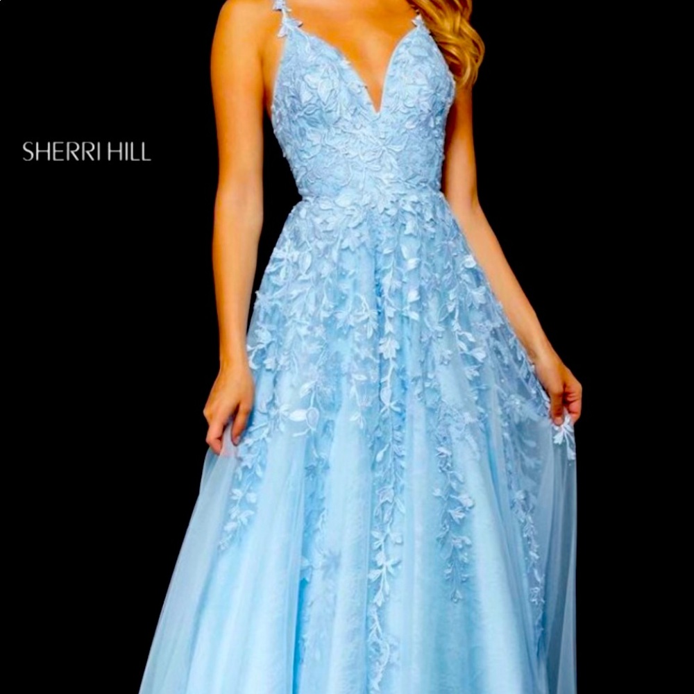 Sherri hill prom dress size 4 Blue